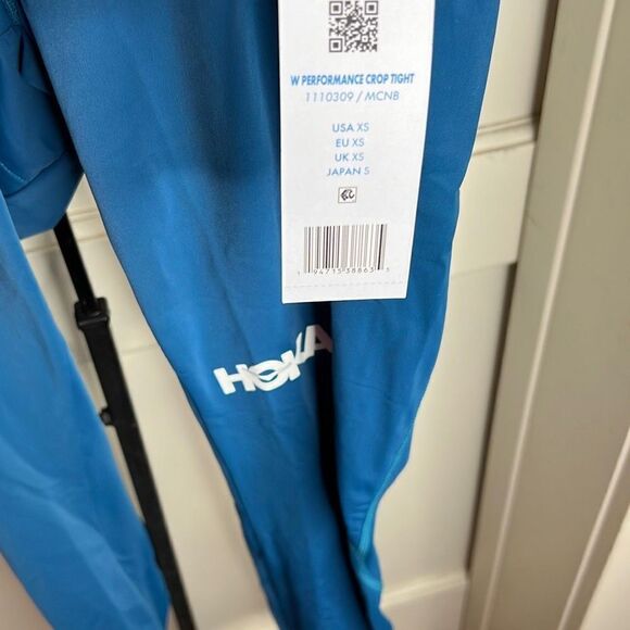 Hoka One One Performance Crop Tight blue NWT - Picture 3 of 7